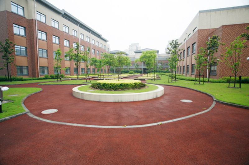 W020251125588388522255